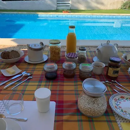 Maison Ruisseau L'eau Blanche Homestay *