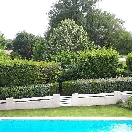 Maison Ruisseau L'eau Blanche Habitación en casa particular Léognan