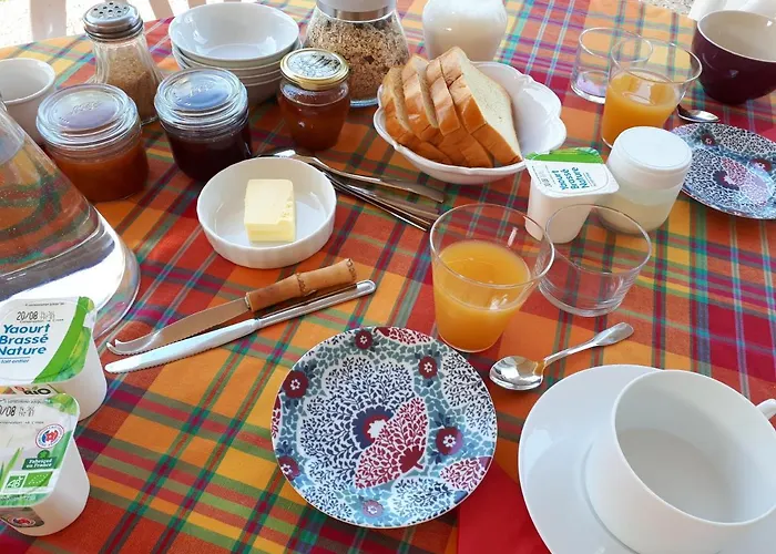 Pansiyon Maison Ruisseau L'eau Blanche Léognan